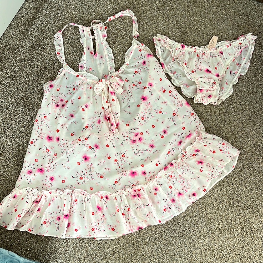 NWT Victoria’s Secret Racerback Lingerie Set with Rouched Panties Size M